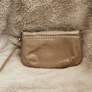 HOBO International Quill Cobblestone Wallet Crossbody